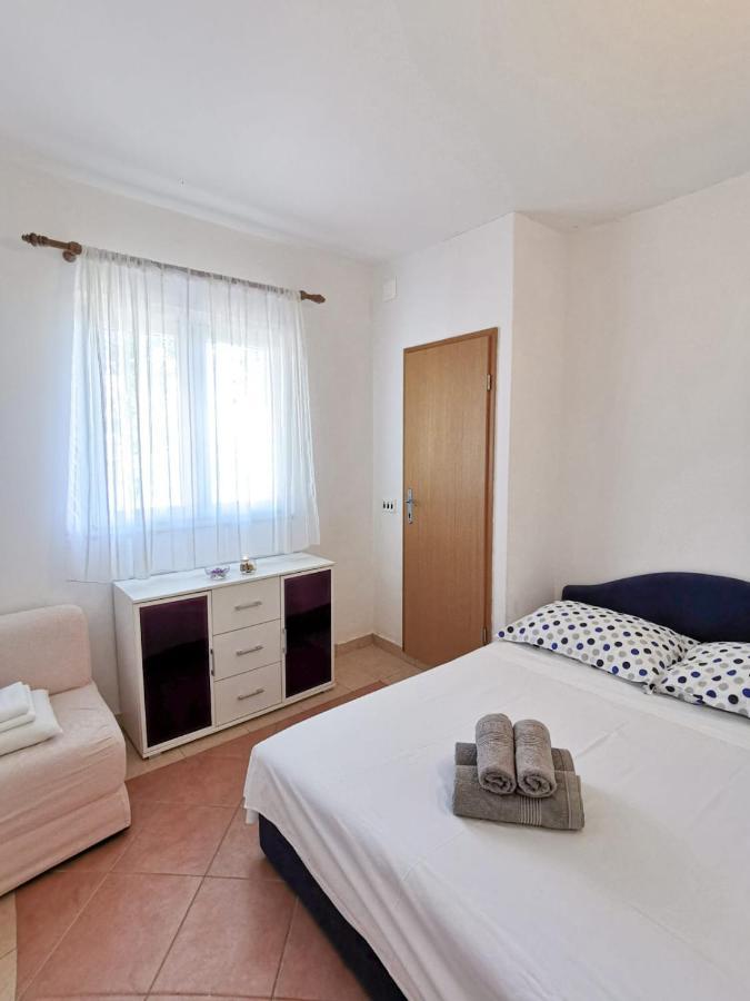 Apartments By The Sea Mimice, Omis - 14230 Luaran gambar