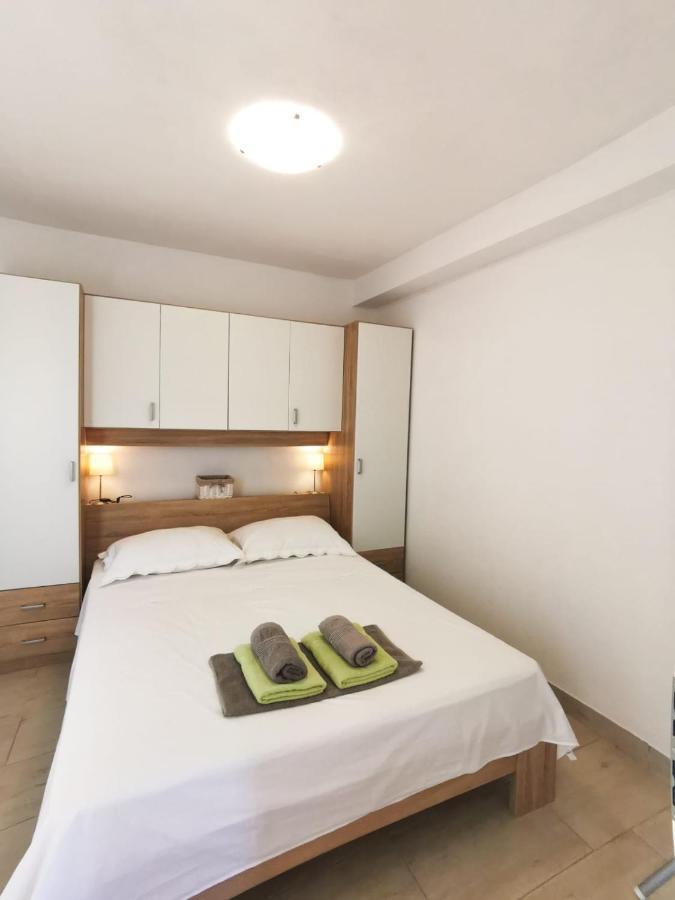 Apartments By The Sea Mimice, Omis - 14230 Luaran gambar