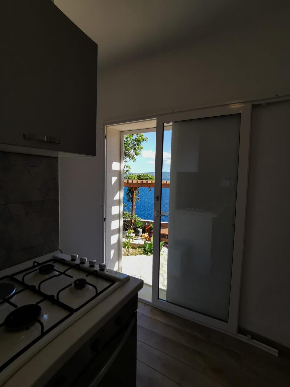Apartments By The Sea Mimice, Omis - 14230 Bilik gambar